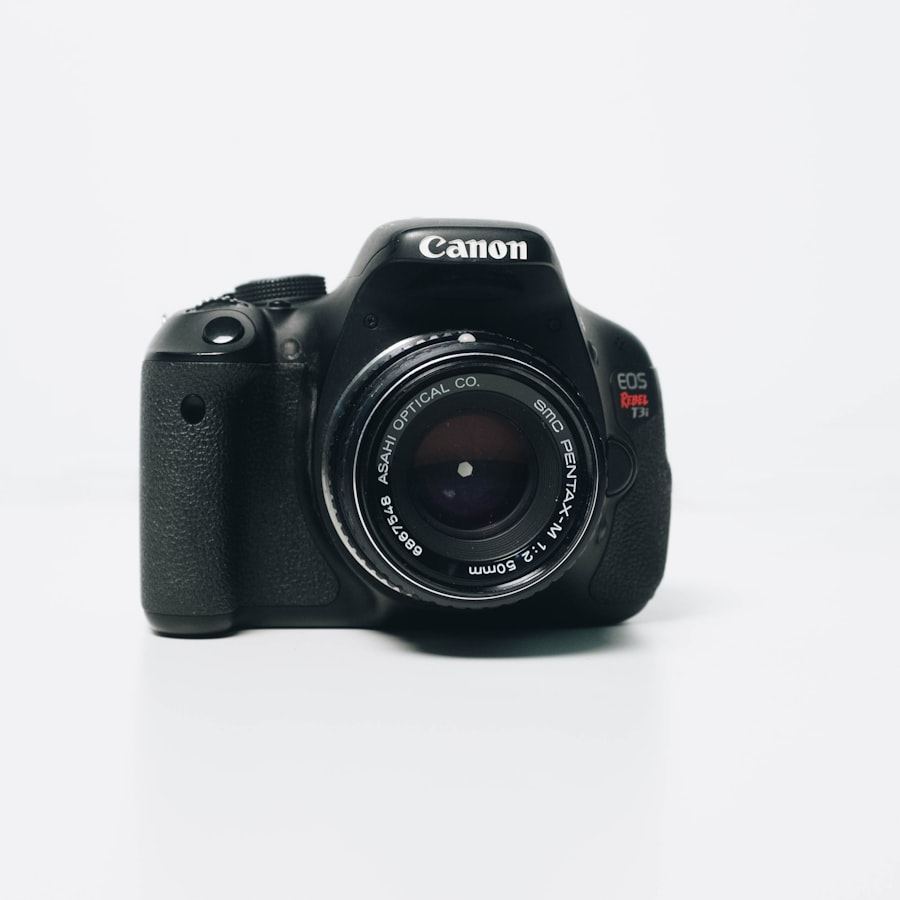 كاميرا DSLR احترافية