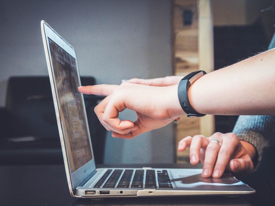 تحسين محركات البحث (SEO)